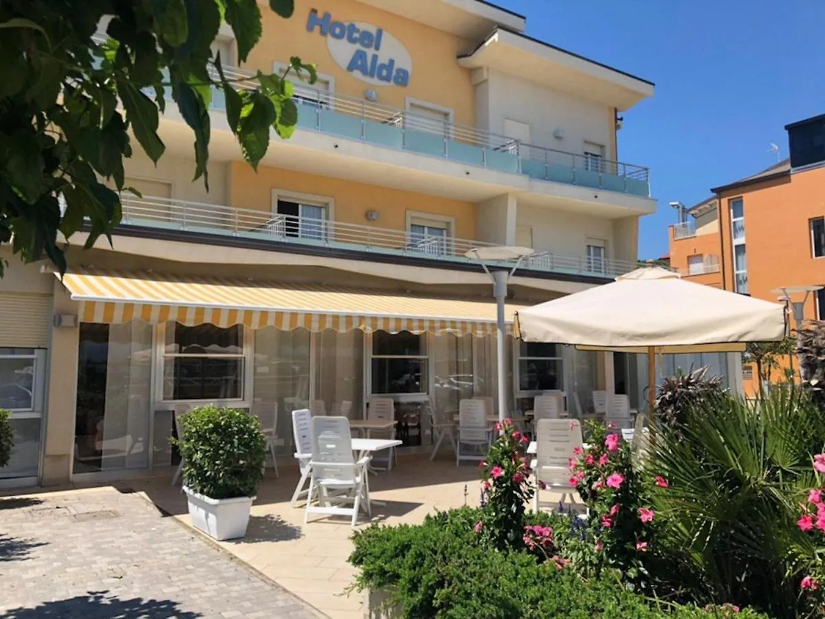 Hotel Alda تّشيرفييا