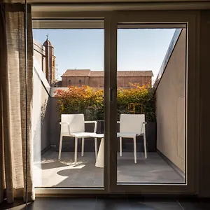 Rb Del Teatro&apartaments Nocleg ze śniadaniem