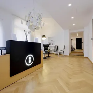 Youroom Abruzzi 3* Rzym