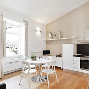 Santa Croce Stylish Flat Firenze